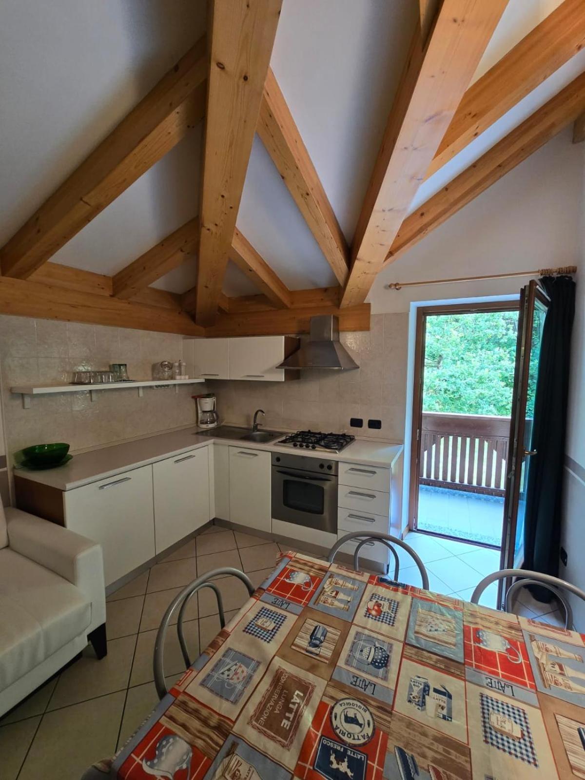Casa Ornella Daire LEDRO Dış mekan fotoğraf